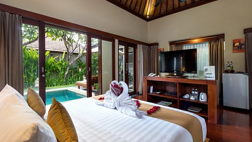 Nyuh Bali Villas Honeymoon Suite Bedroom 1