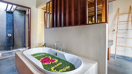 Nyuh Bali Villas Honeymoon Suite Bedroom 1