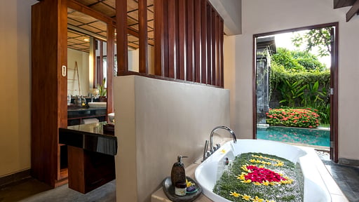 Nyuh Bali Villas Honeymoon Suite Bedroom 1