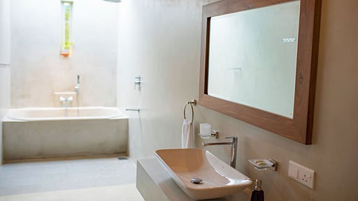 Oak Tree Villa Bedroom 4