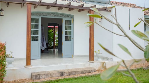 Oak Tree Villa Bedroom 1