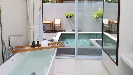 Oasis Pool Villa Swimming pool 1