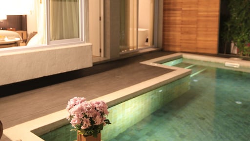 Oasis Pool Villa Swimming pool 1