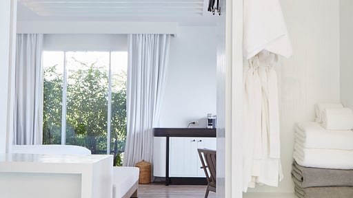 Oasis Pool Villa Bedroom 