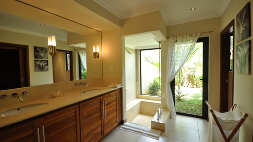 Oasis Villa 3 Bedroom 1