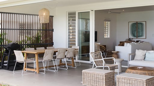 O'biches Beachfront Apartment Terrasse/Veranda