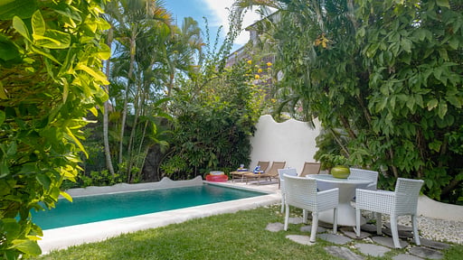 Ocean Luxury Villa 2 Garden