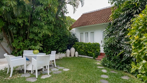 Ocean Luxury Villa 2 Garden