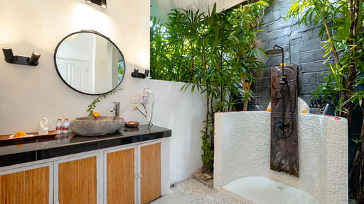Ocean Luxury Villa 2 Bedroom 1