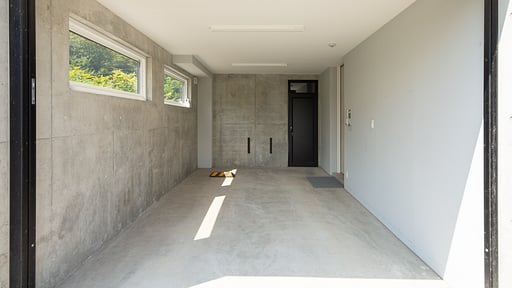 Off Piste Chalet Parking areas