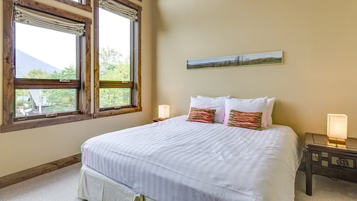 Old Man Creek B Bedroom 5