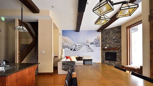 Old Man Creek B Dining area