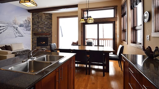 Old Man Creek B Kitchen