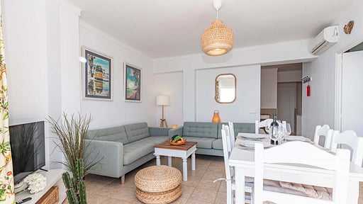 On the beach Voramar Living room