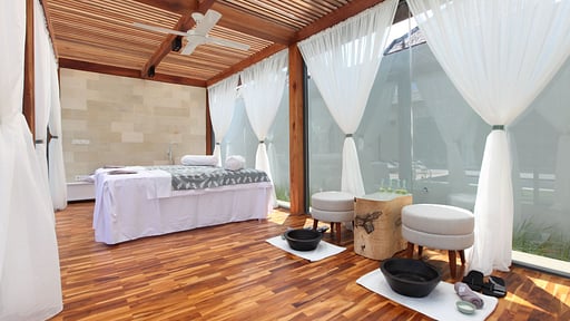 One Eleven Villa Spa
