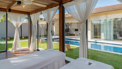 One Eleven Villa Spa
