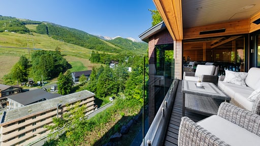 One Happo Chalet Terrace/Veranda
