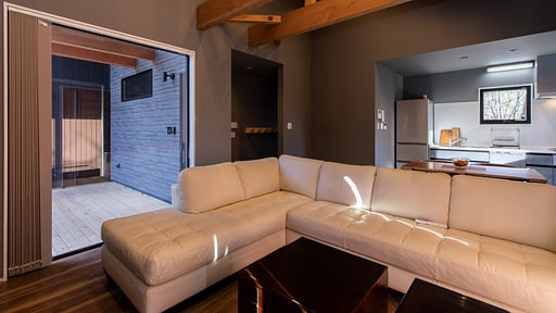 Oradoro Apartment Living room