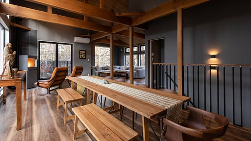 Oradoro House Dining area