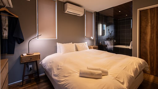 Oradoro House Bedroom 1