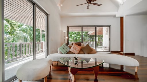 Orchid Villa Living room