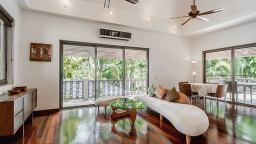 Orchid Villa Living room