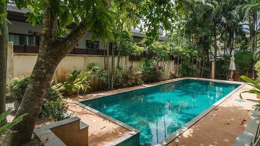 Orchid Villa Swimming pool