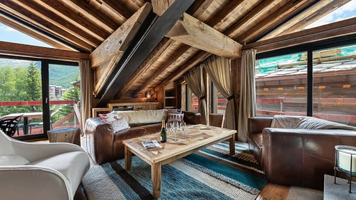 Chalet Ours Noir Wohnbereich