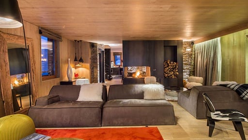 Chalet Overview Living room