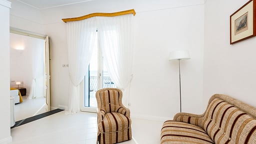 Palazzo Della Storia Living room