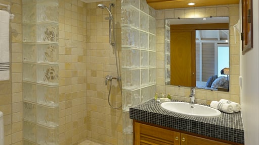 Palm House Bedroom 2