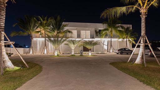 Palm Villa Parking areas