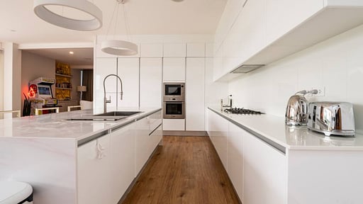 Palm Villa Kitchen