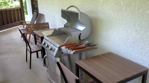Panorama Apartment BBQ equipment