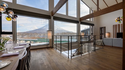 Panorama Niseko 1 Dining area