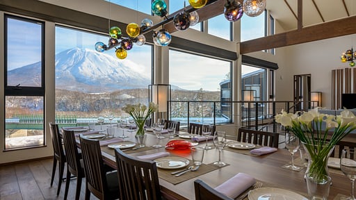 Panorama Niseko 1 Dining area