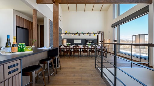 Panorama Niseko 1 Dining area