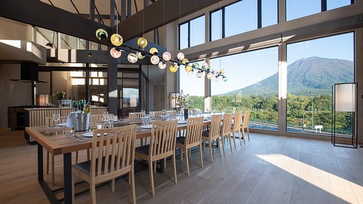Panorama Niseko 3 Dining area