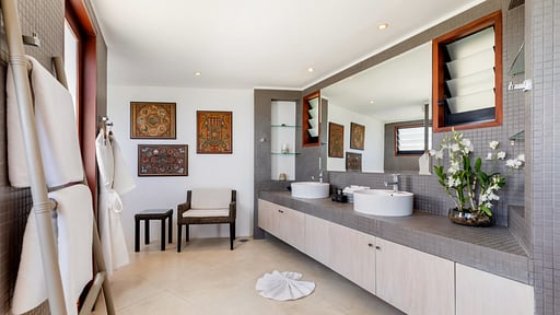 Panorama Summit Villa Bedroom 2