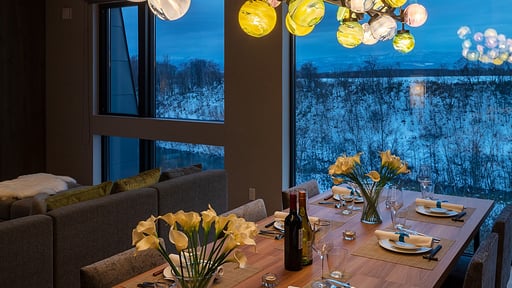 Panorama Townhouse Dining area