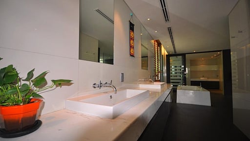 Patong Grand Villa Slaapkamer 1