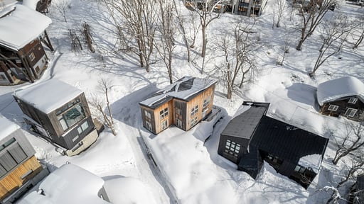 Peak Niseko Chalet Surroundings