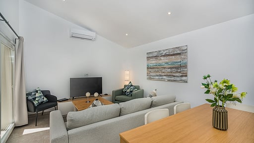 Romani Гостиная