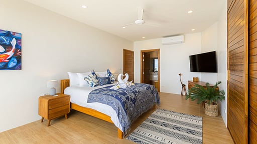 Blue Pearl Villa Спальня 1