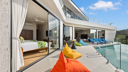 Blue Pearl Villa Бассейн