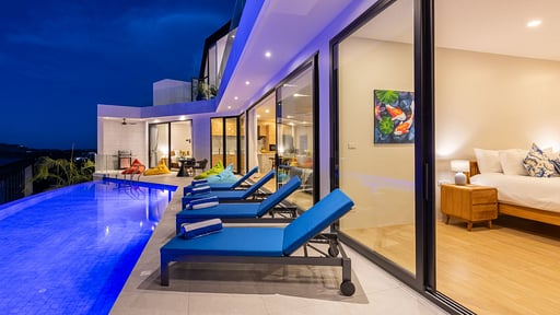 Blue Pearl Villa Бассейн