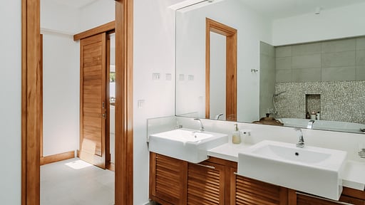 Peninsula Beach Villa Schlafzimmer 1