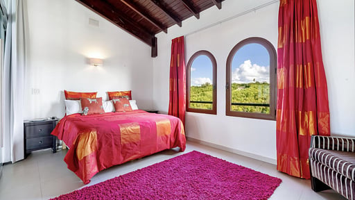 Penthouse La Perla Sky Bedroom 3