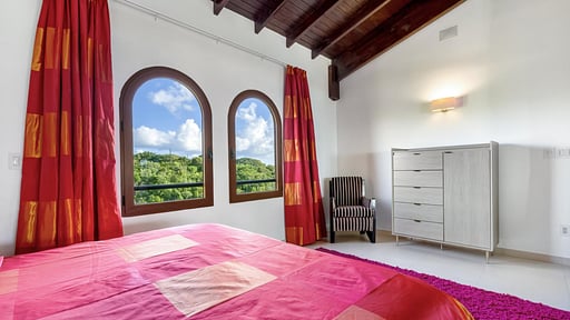 Penthouse La Perla Sky Bedroom 3