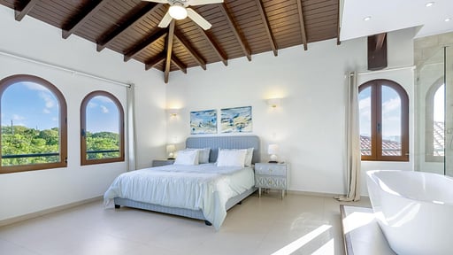 Penthouse La Perla Sky Bedroom 2